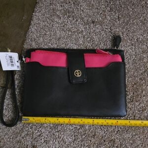 Giani Bernini Black and Pink Wristlet